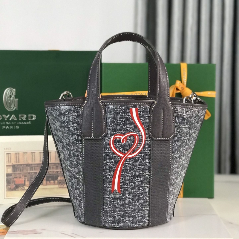 Go*ard bucket bags
